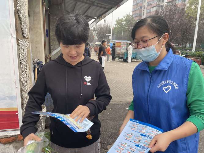毕家岗街道上游社区扎实开展《民法典》网络安全宣传活动